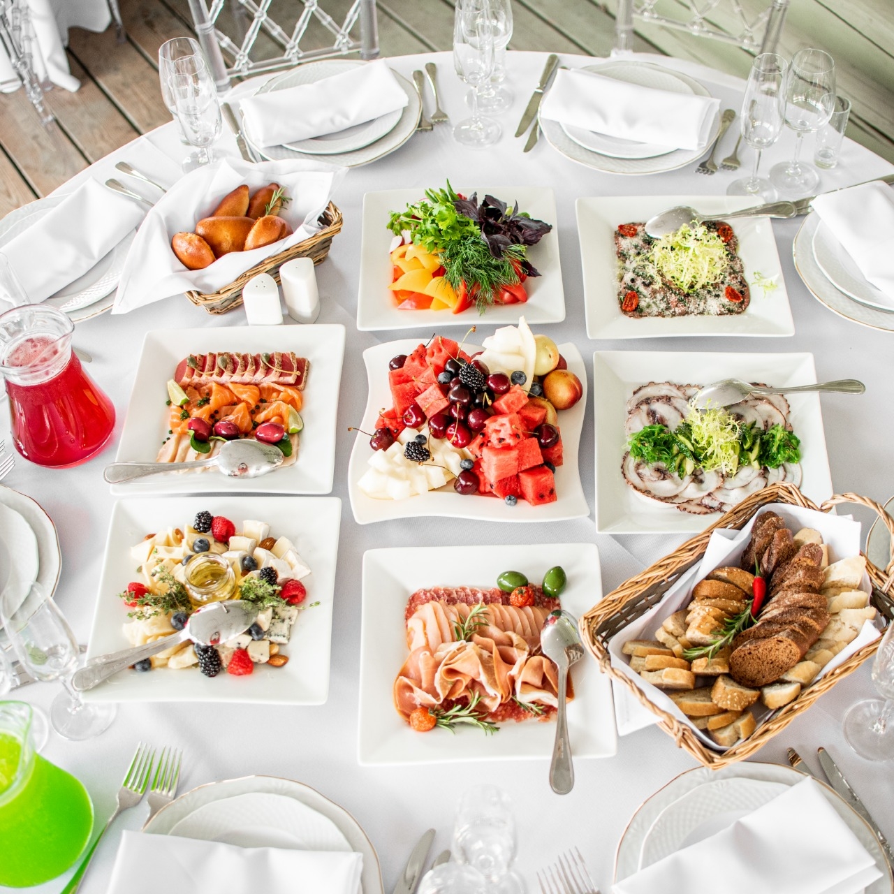 Meal Time Catering 10