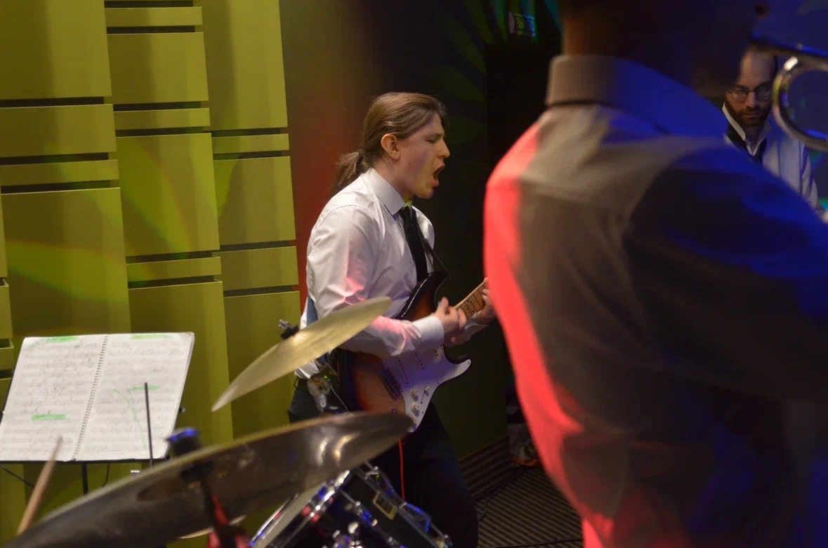 Кавер-группа Mon Amour 11