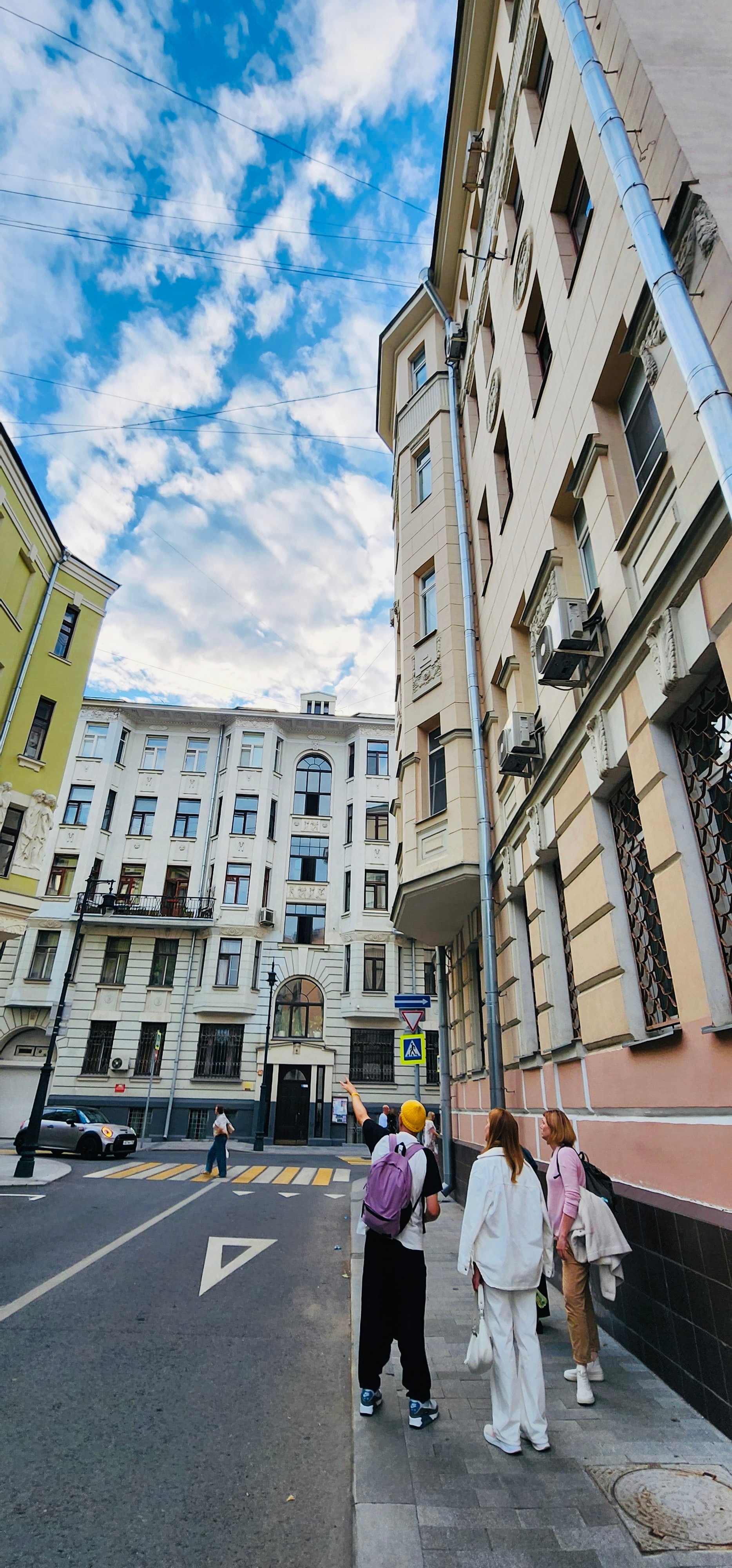 Standup-ведущий Гиллон Поляков 66