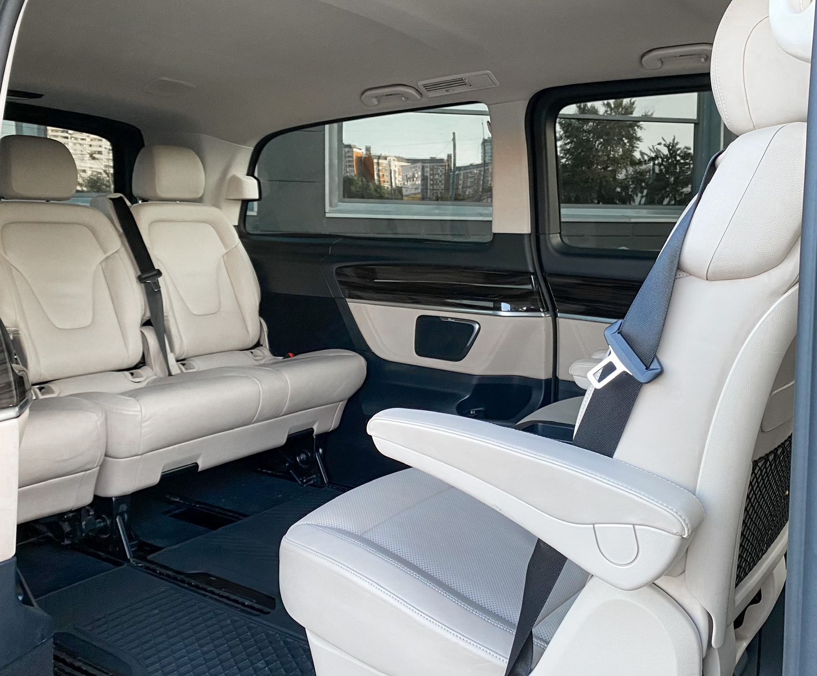 VIP Минивэны CAR LOVE 16