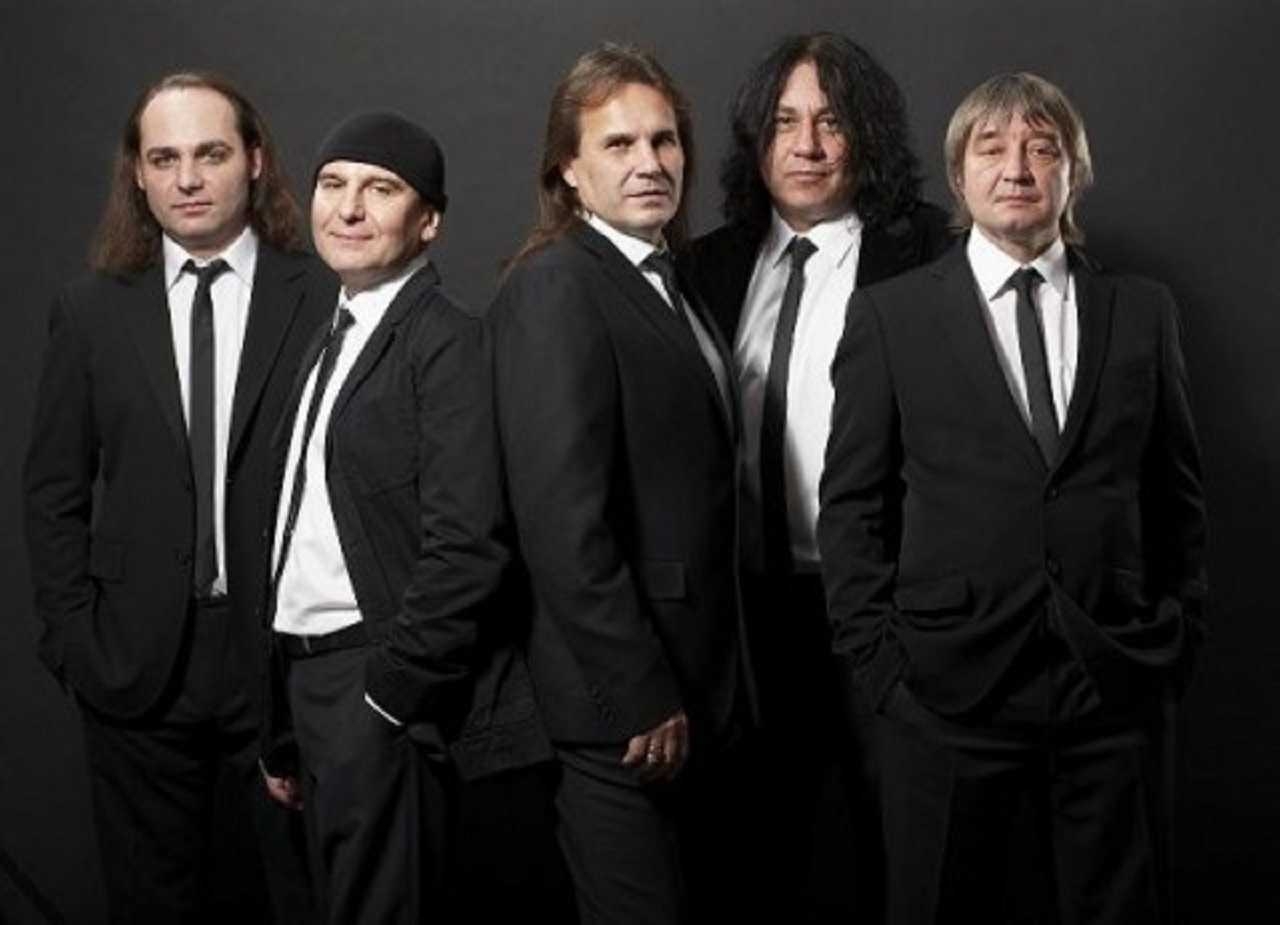 Группа Цветы 4