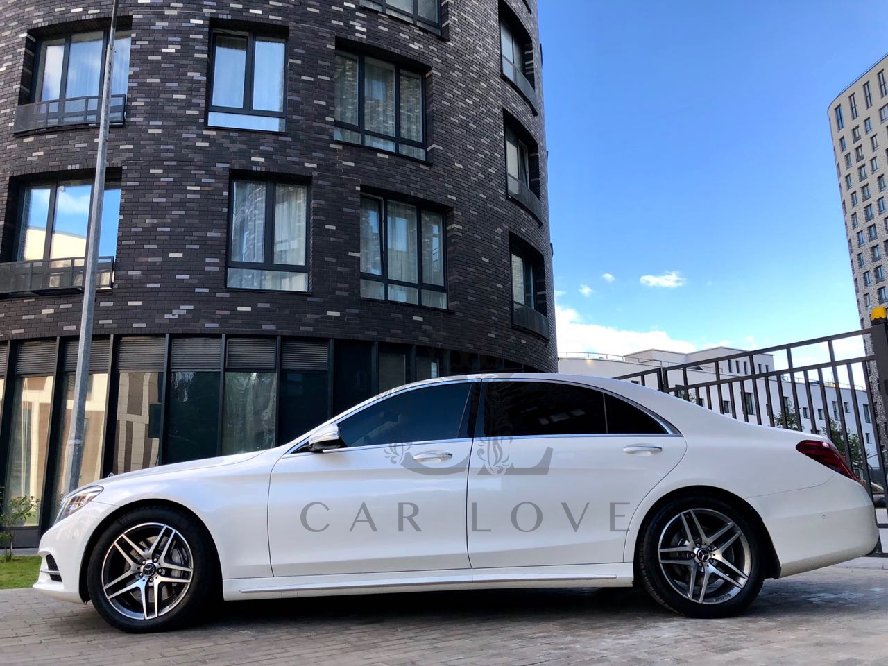 Автомобили с водителем CAR LOVE 52