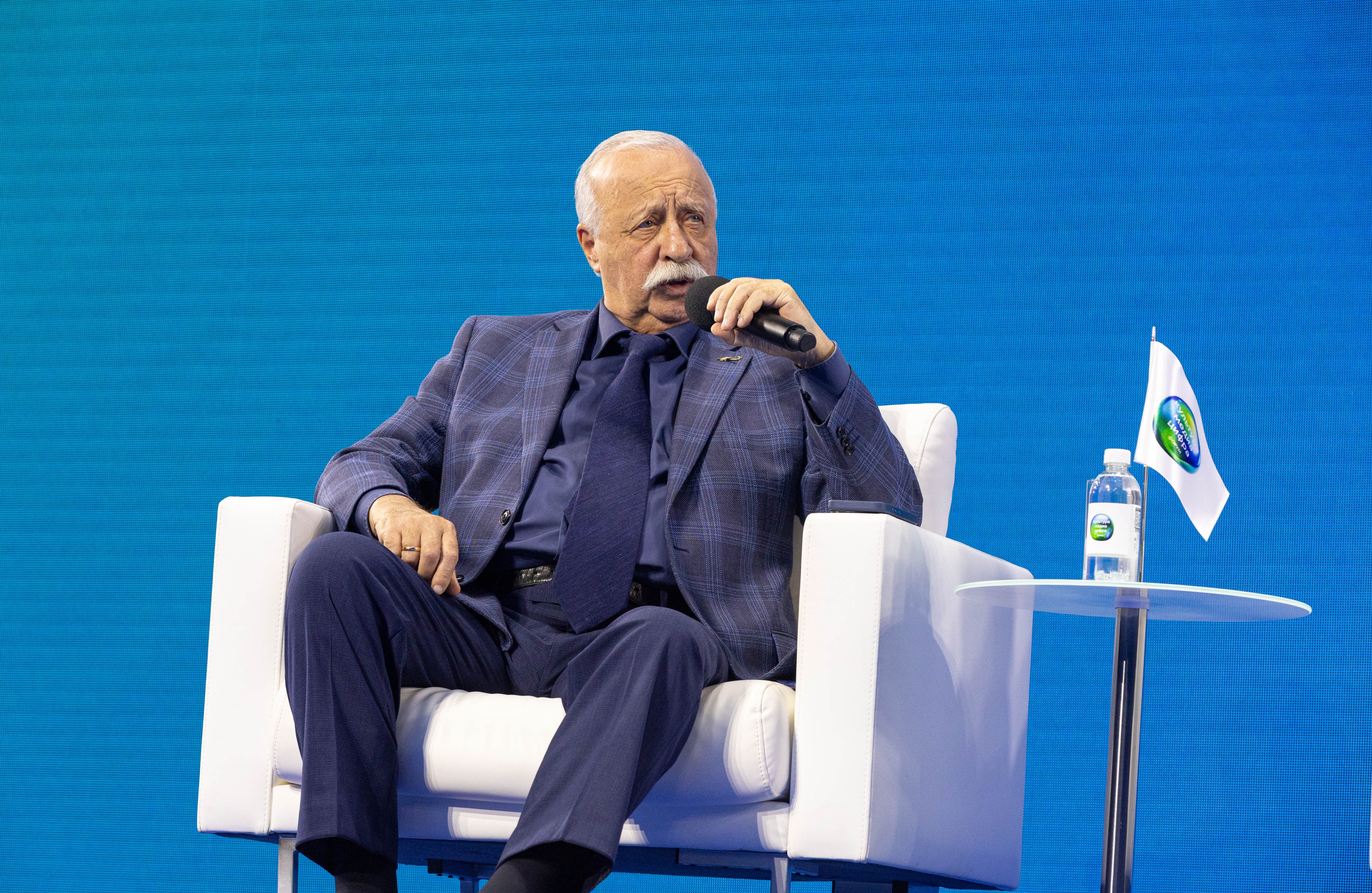 Александр Плотников 66