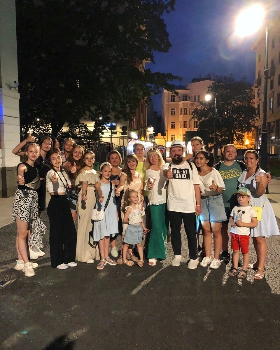 Standup-ведущий Гиллон Поляков 136