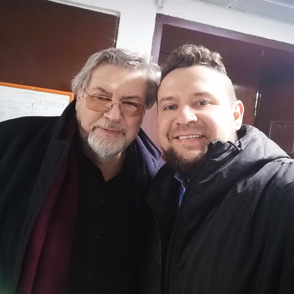 Standup-ведущий Гиллон Поляков 56