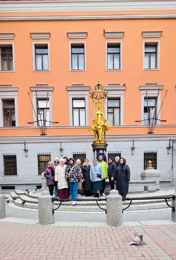 Standup-ведущий Гиллон Поляков 99