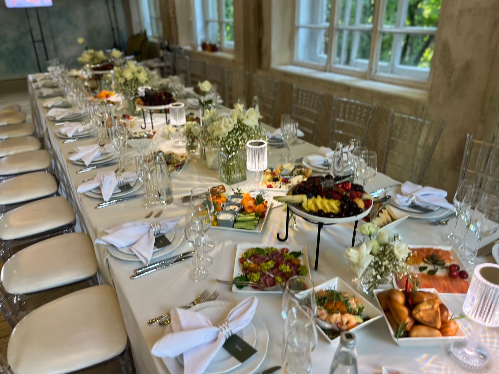 Meal Time Catering 15