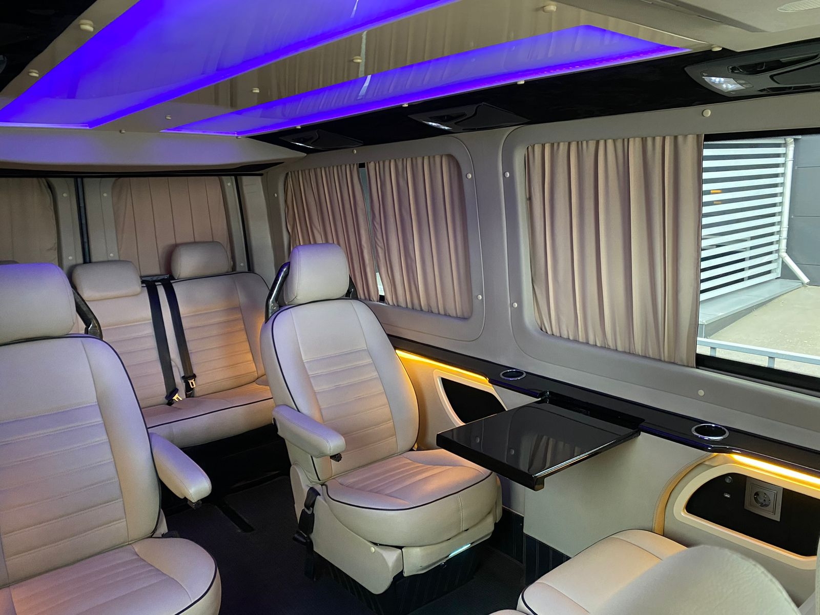 VIP Минивэны CAR LOVE 20