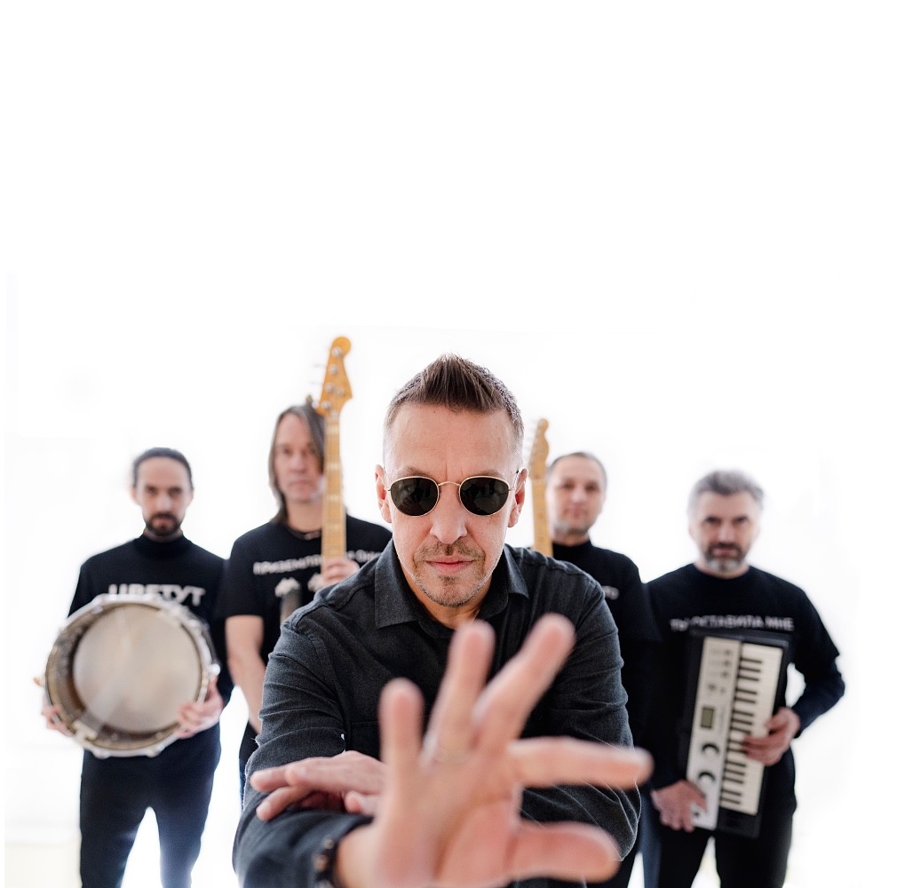 Танцы минус 2