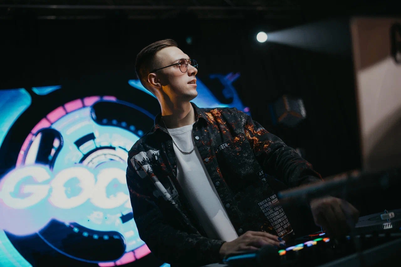 Георгий Морозов 9