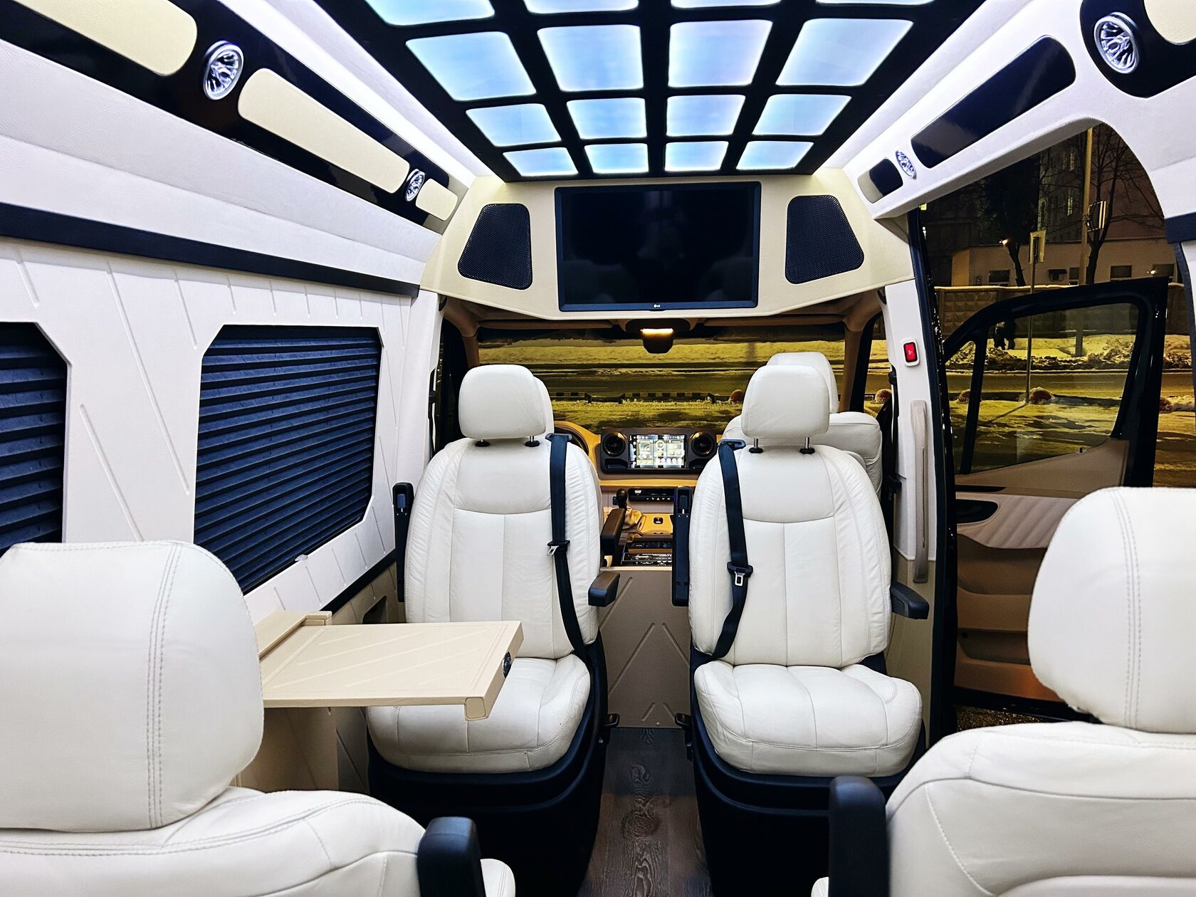 VIP Минивэны CAR LOVE 27