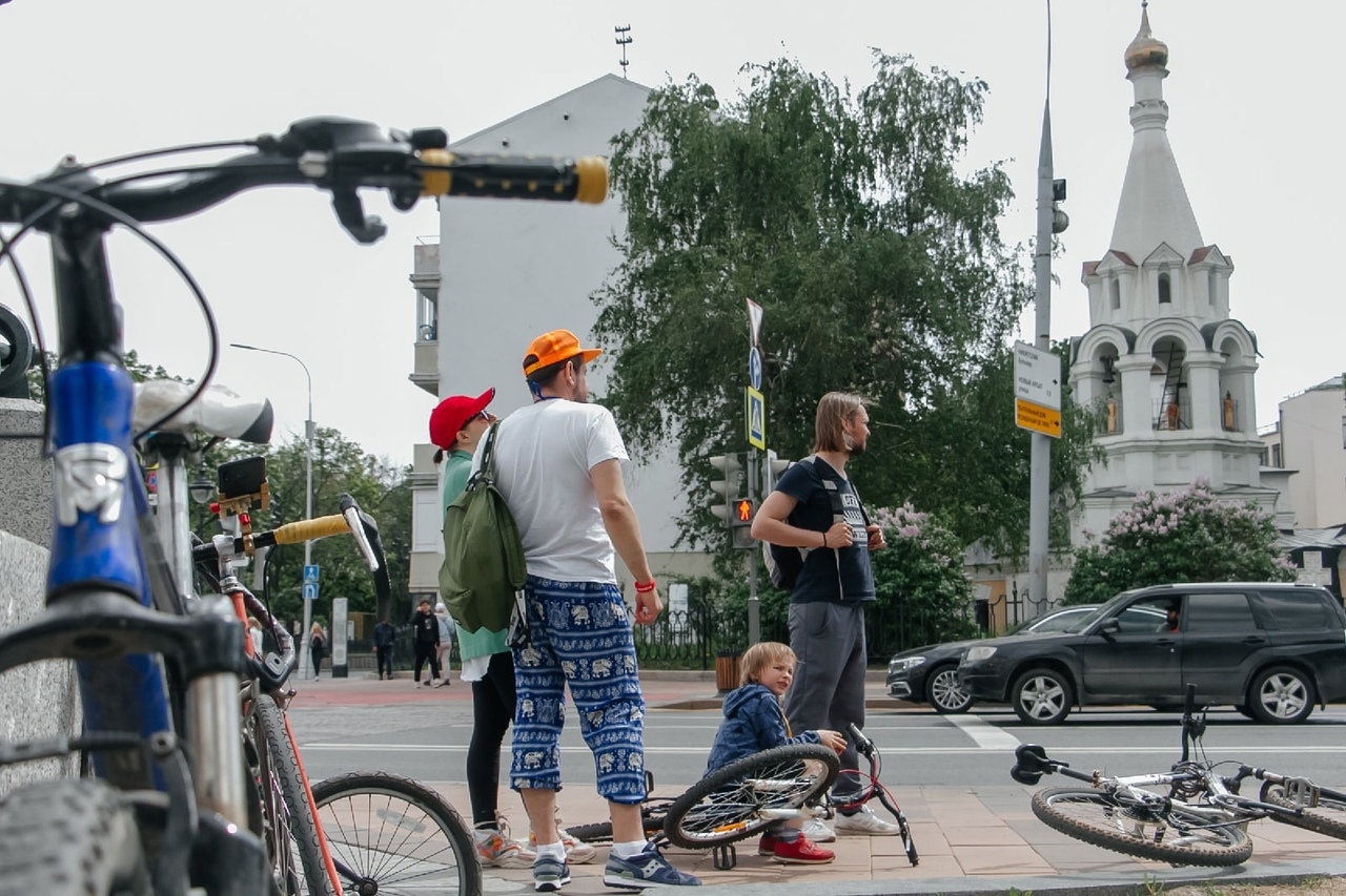 Standup-ведущий Гиллон Поляков 128