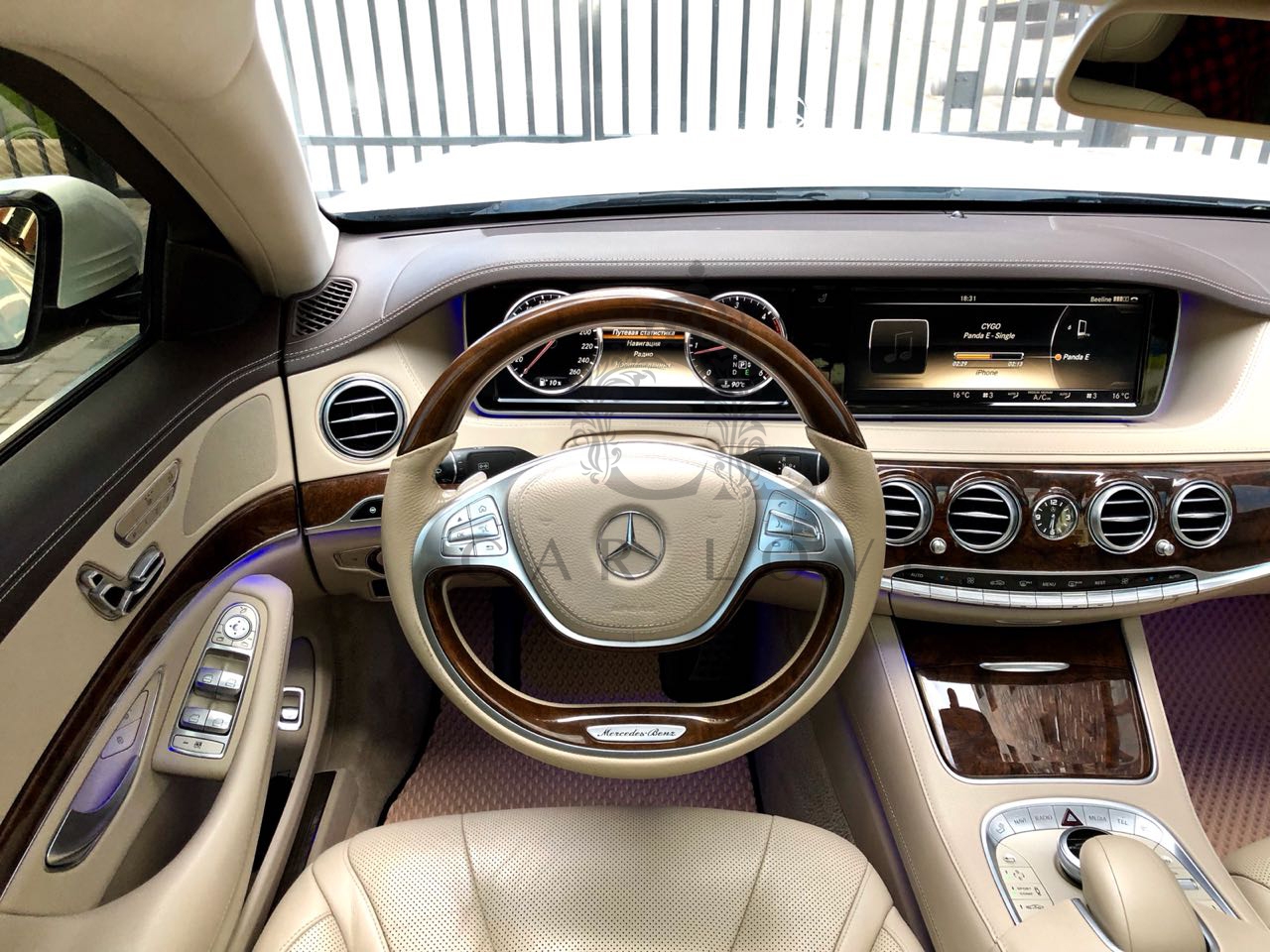 Автомобили с водителем CAR LOVE 50