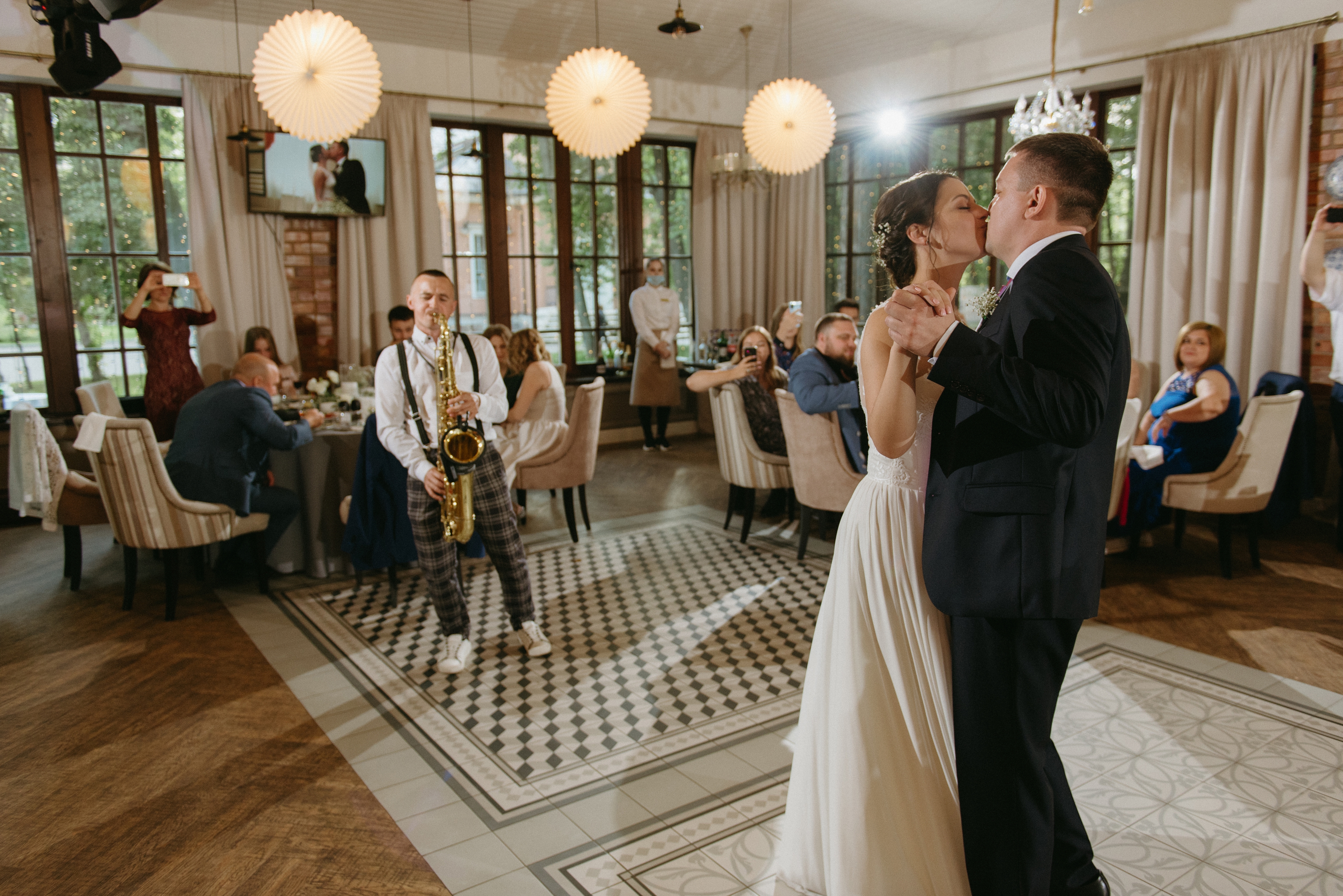 Саксофонист и диджей Богдан Краевский 11