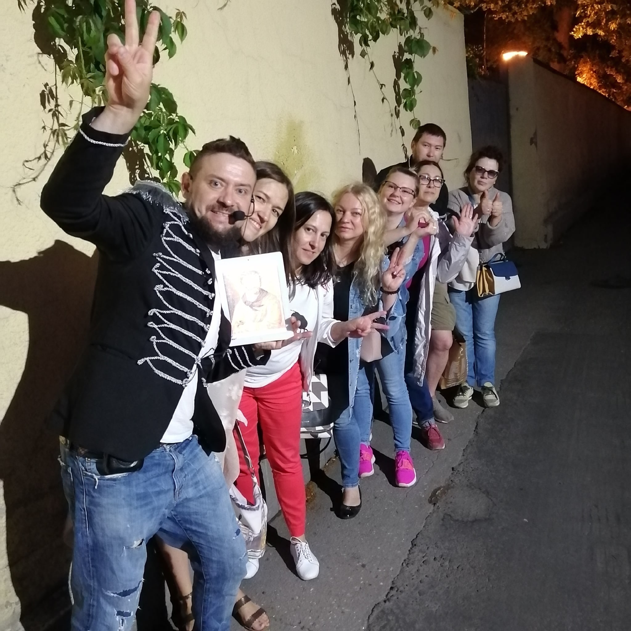 Standup-ведущий Гиллон Поляков 148