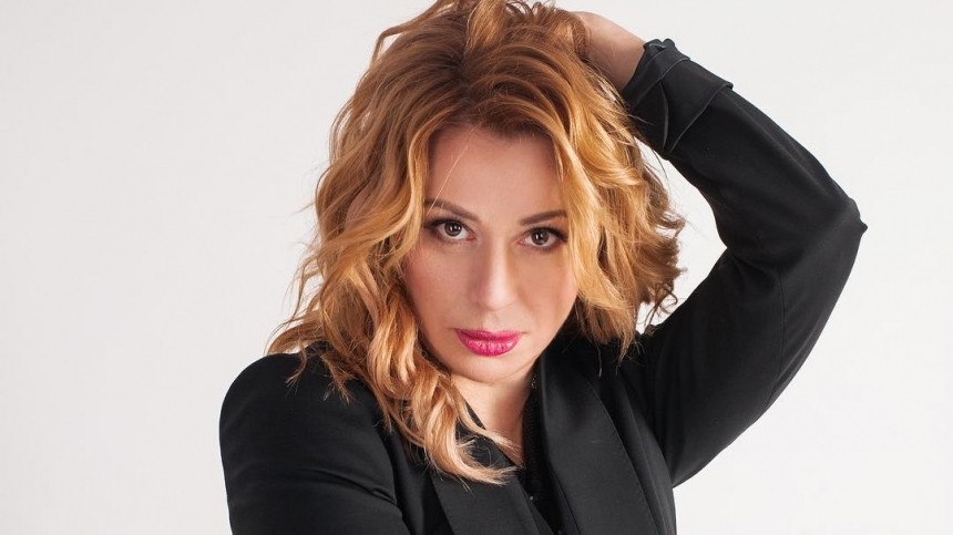 Алена Апина 5