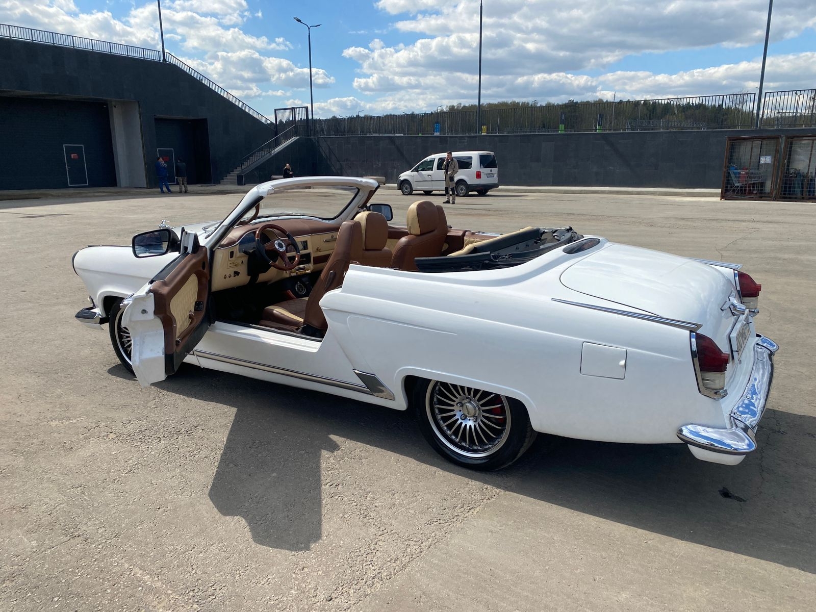 Ретро автомобили CAR LOVE 22