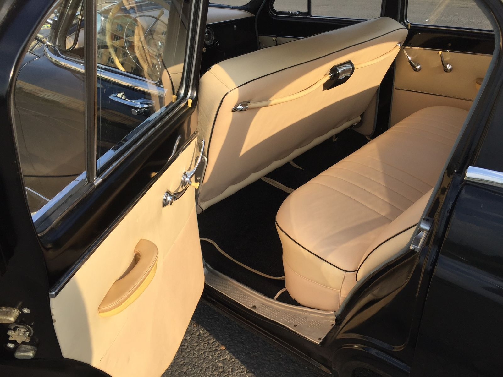 Ретро автомобили CAR LOVE 16