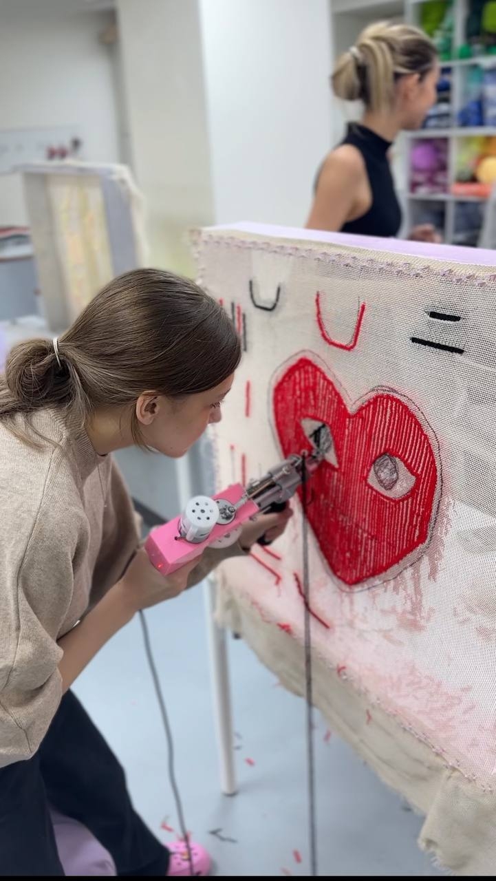 Мастер-класс по тафтингу от Composition School 6