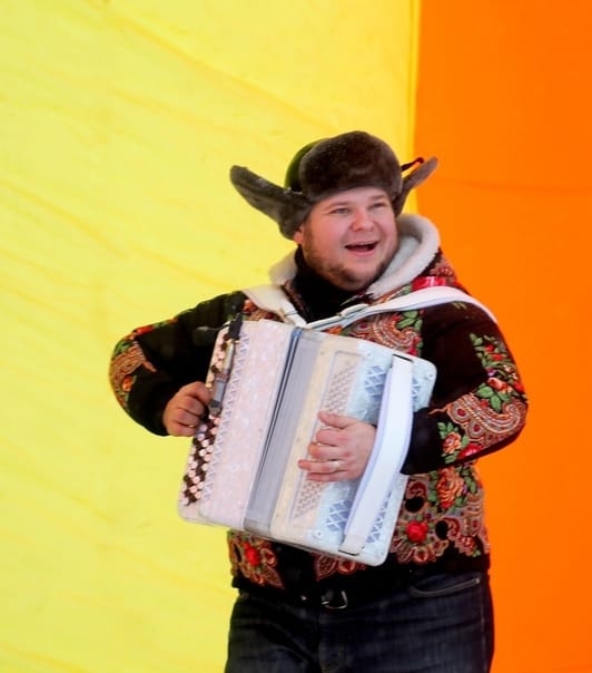 Баян-шоу поющего баяниста Михаила Малашенко 7