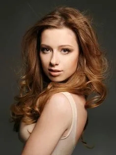 Юлия Савичева 4