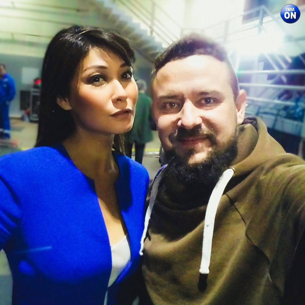 Standup-ведущий Гиллон Поляков 52