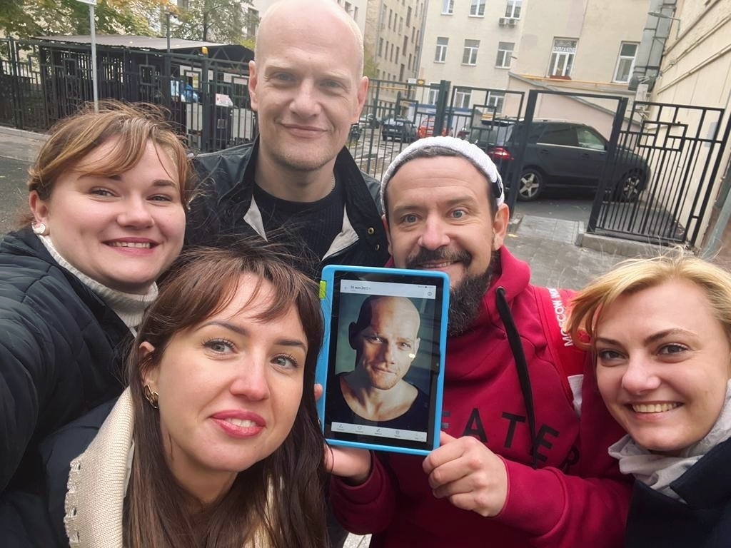 Standup-ведущий Гиллон Поляков 114