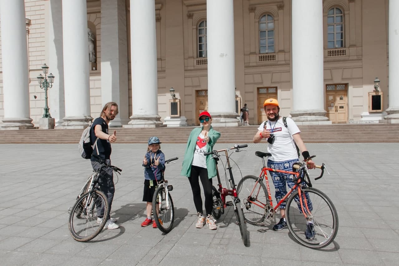 Standup-ведущий Гиллон Поляков 125