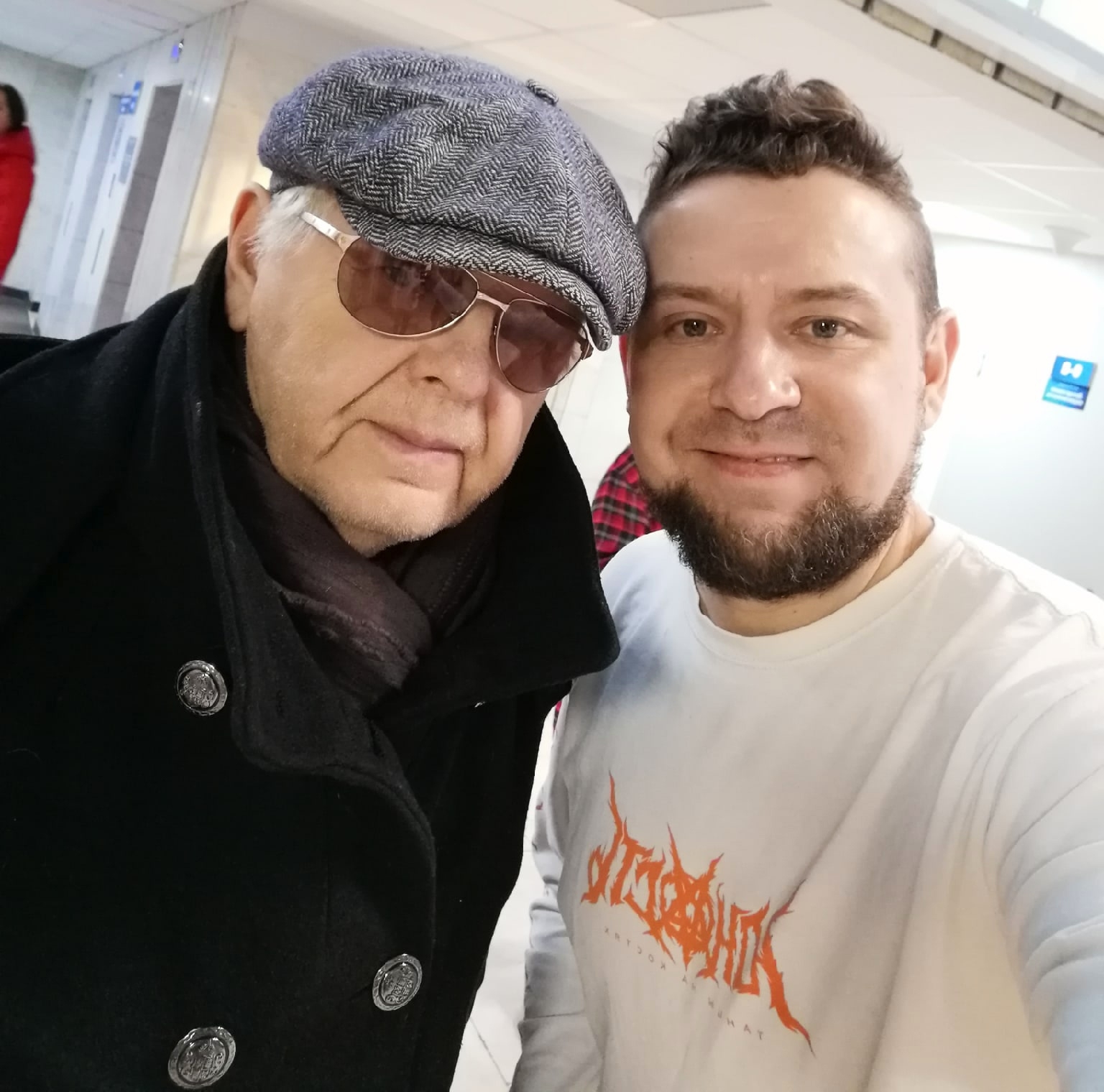 Standup-ведущий Гиллон Поляков 168