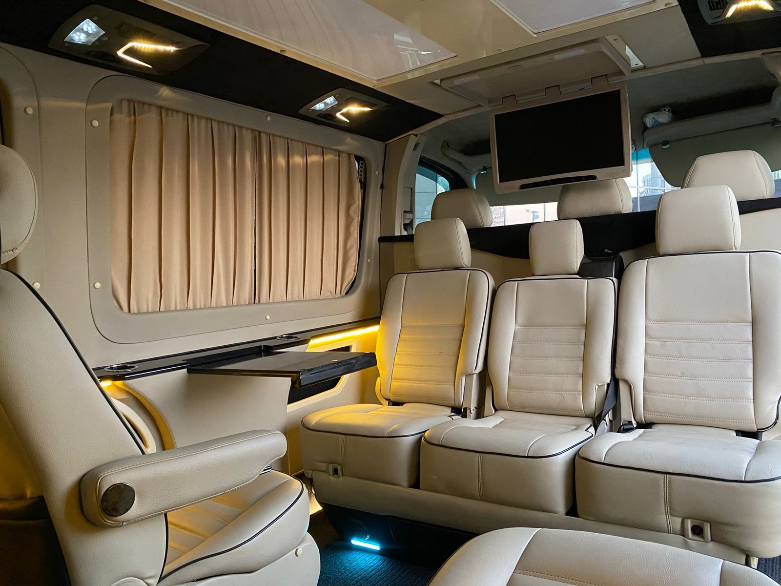 VIP Минивэны CAR LOVE 21