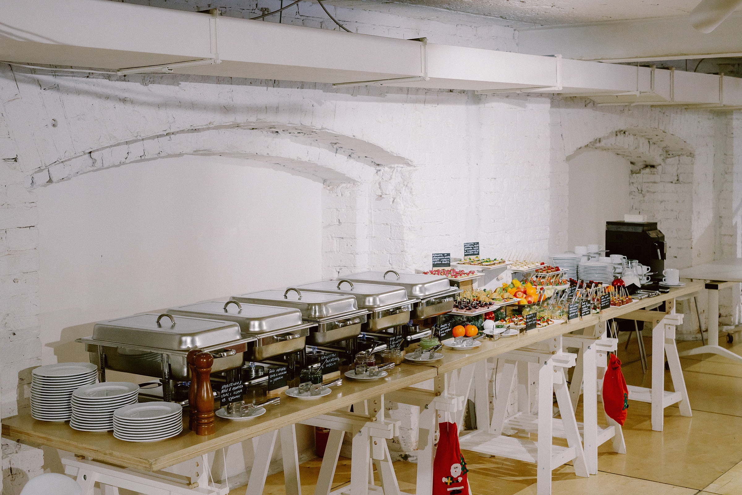 Meal Time Catering 29