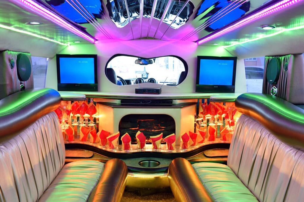Лимузины CAR LOVE 23