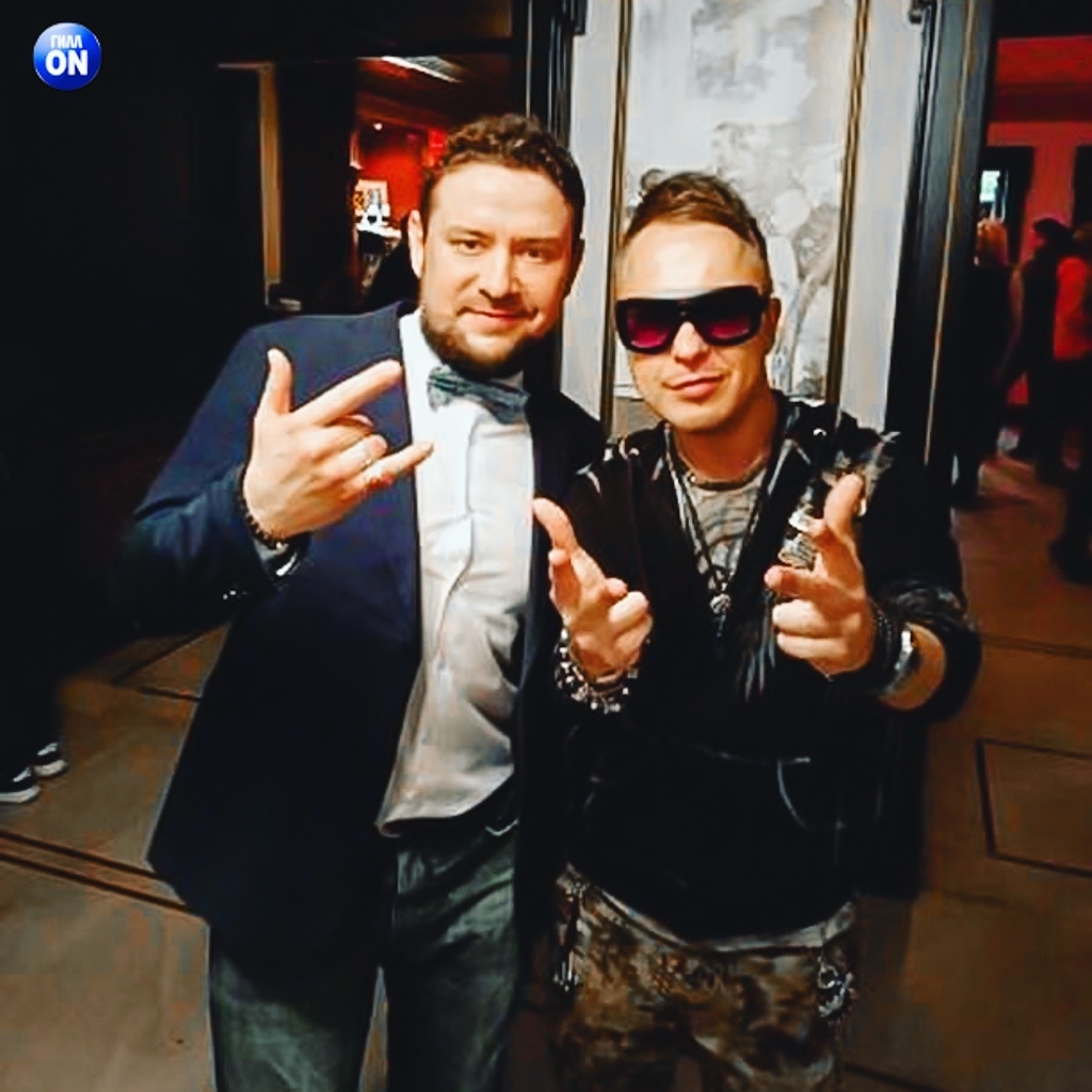 Standup-ведущий Гиллон Поляков 42