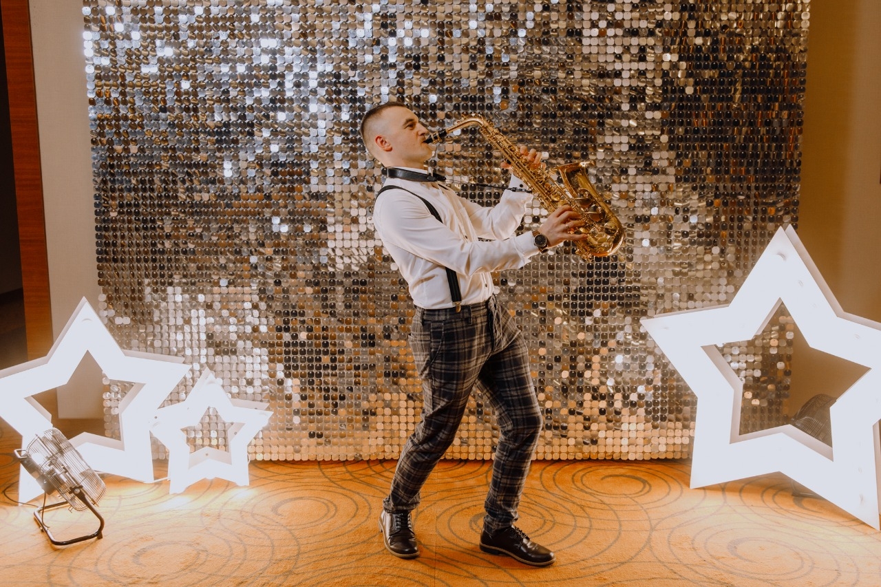 Саксофонист и диджей Богдан Краевский 7