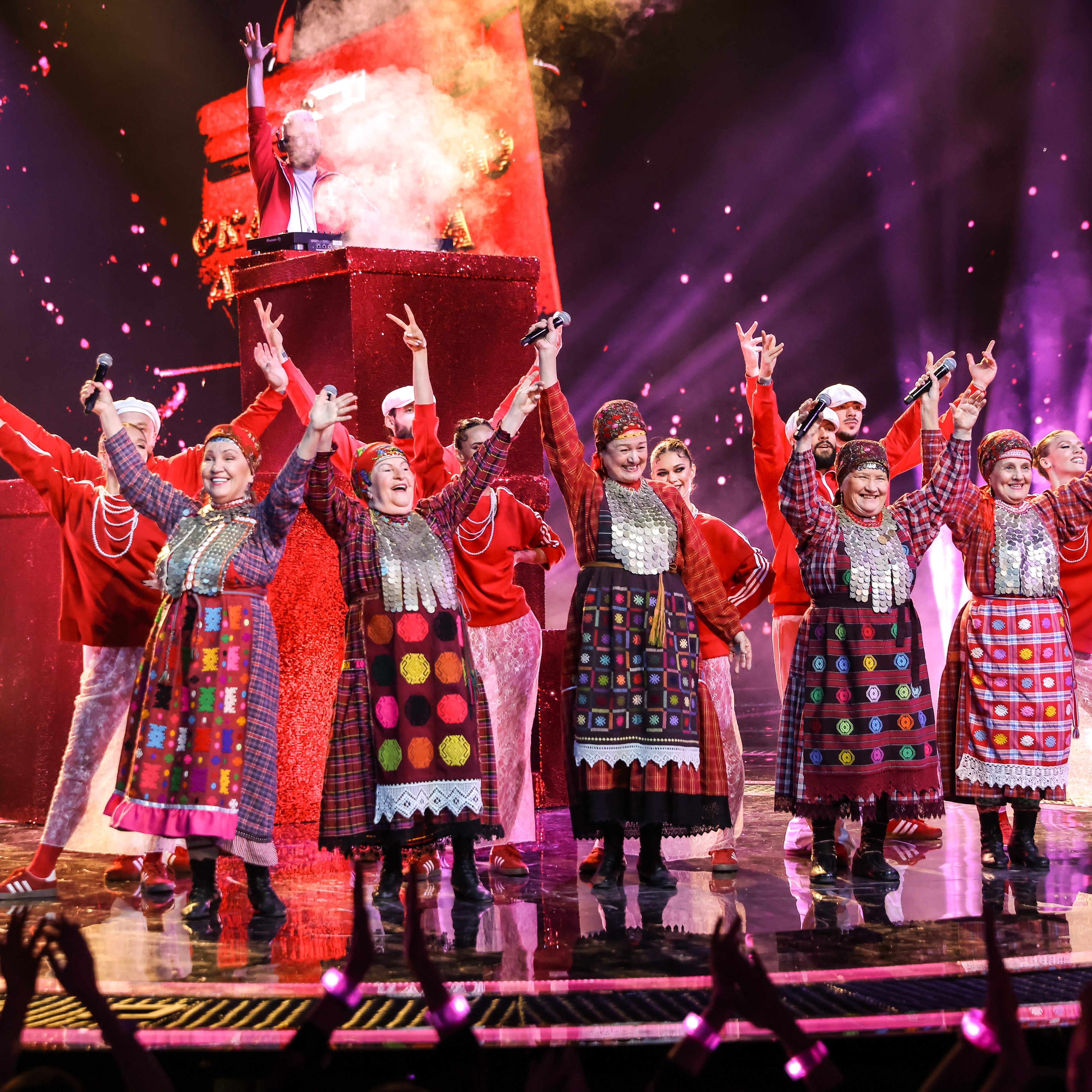 Группа "Бурановские бабушки" 2