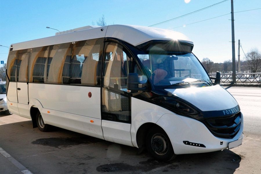 Средние автобусы ООО РесБизнесАвто 4