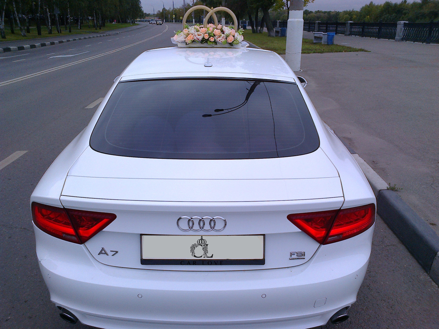 Автомобили бизнес-класса CAR LOVE 6