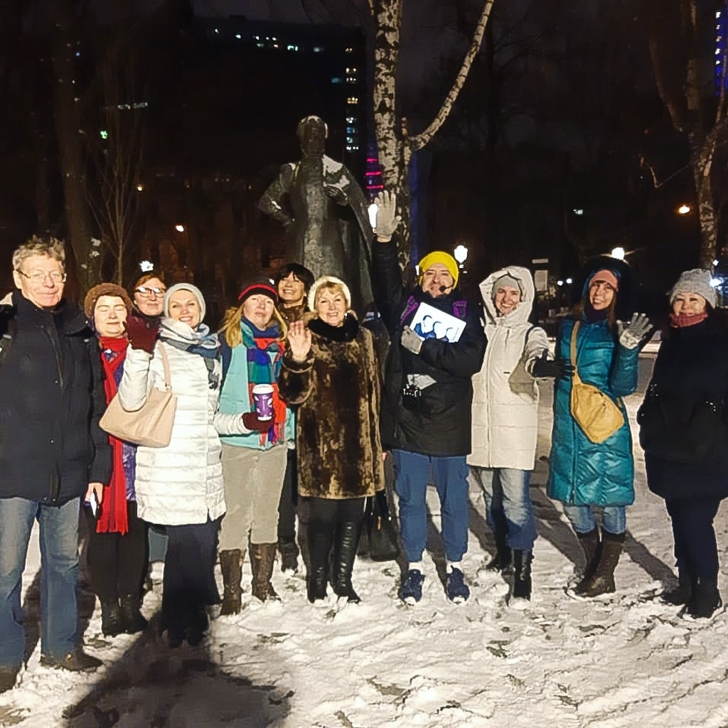 Standup-ведущий Гиллон Поляков 146