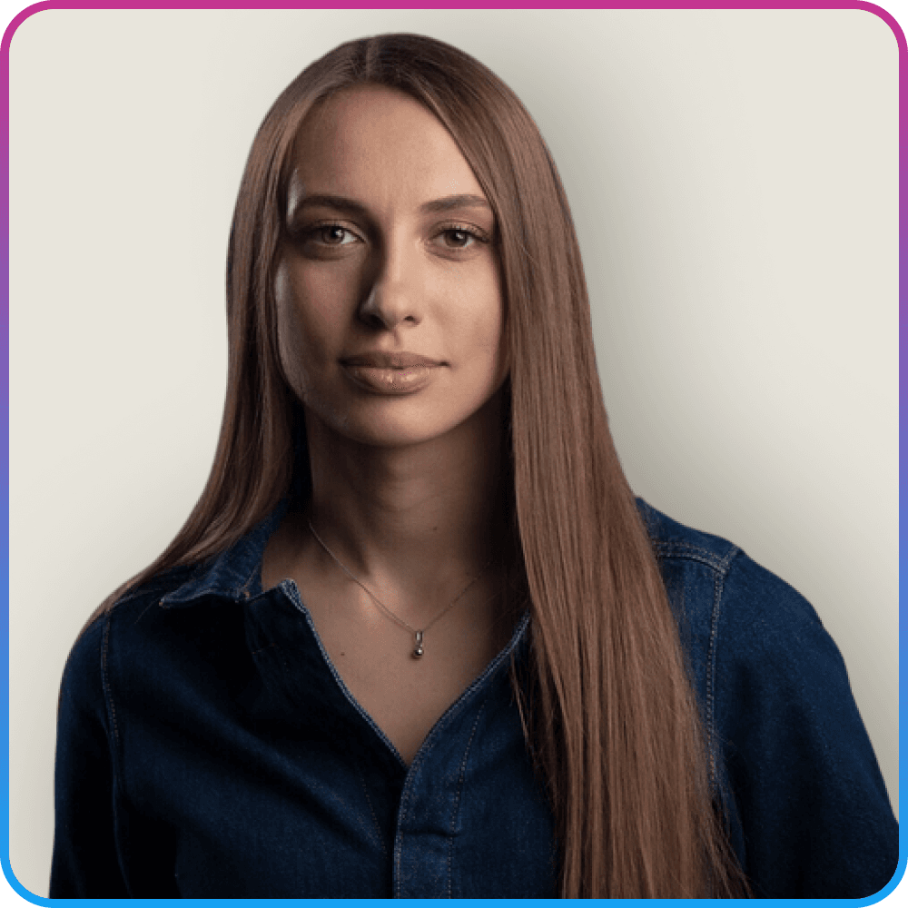 Вика Складчикова