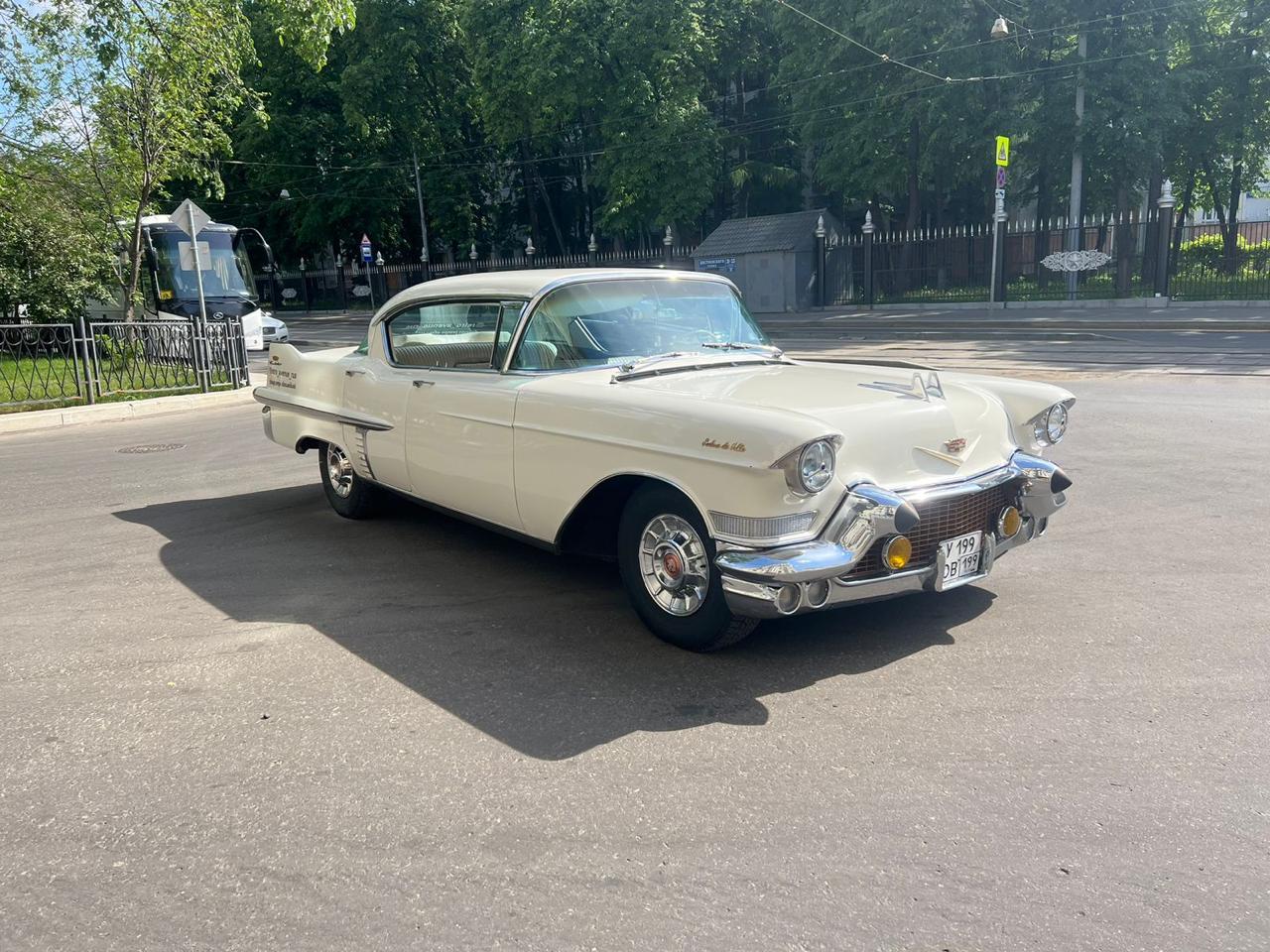 CADILLAC DEVILE