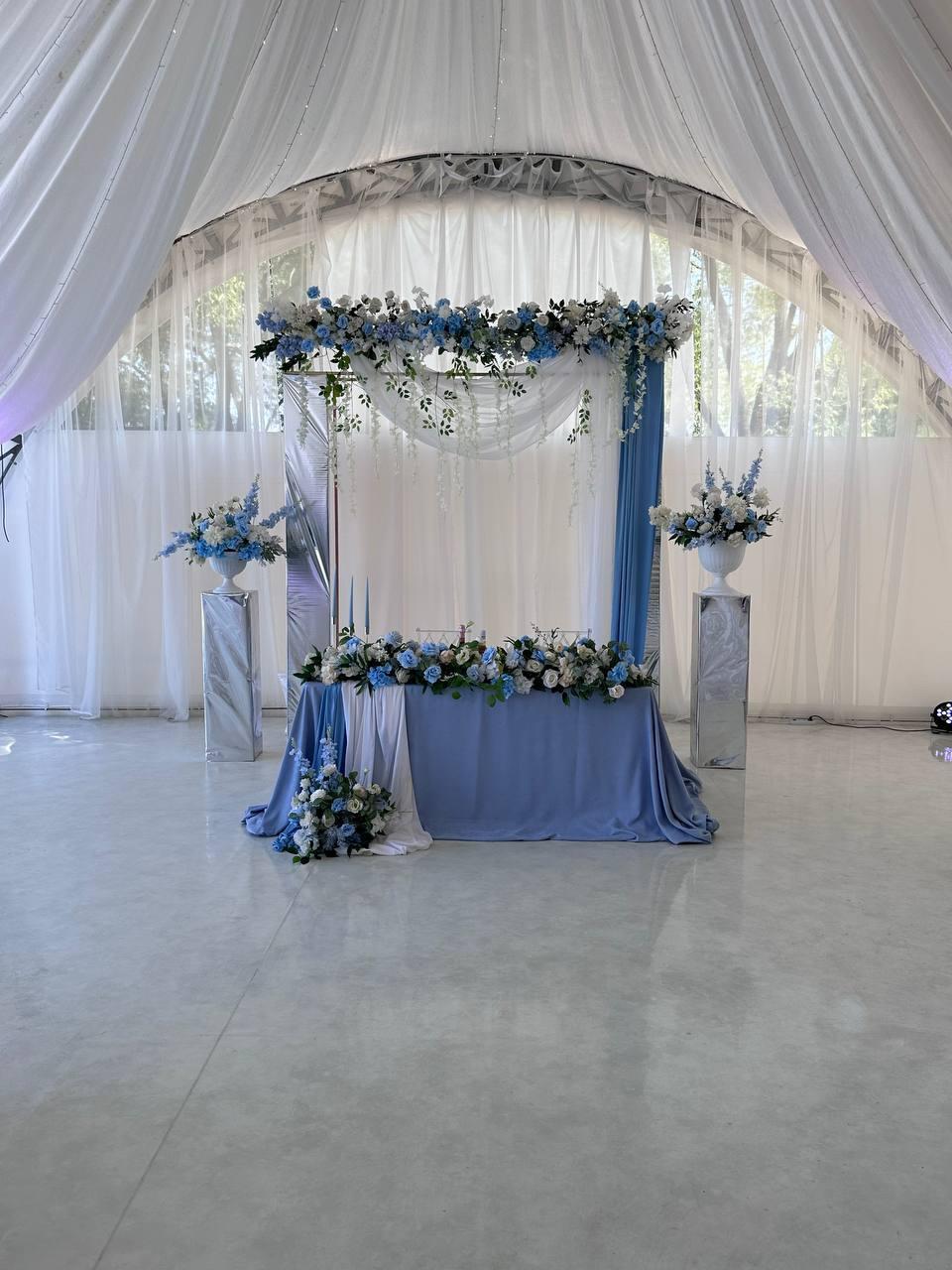 Студия флористики и декора "Свадебная Лошадь"-poster-2