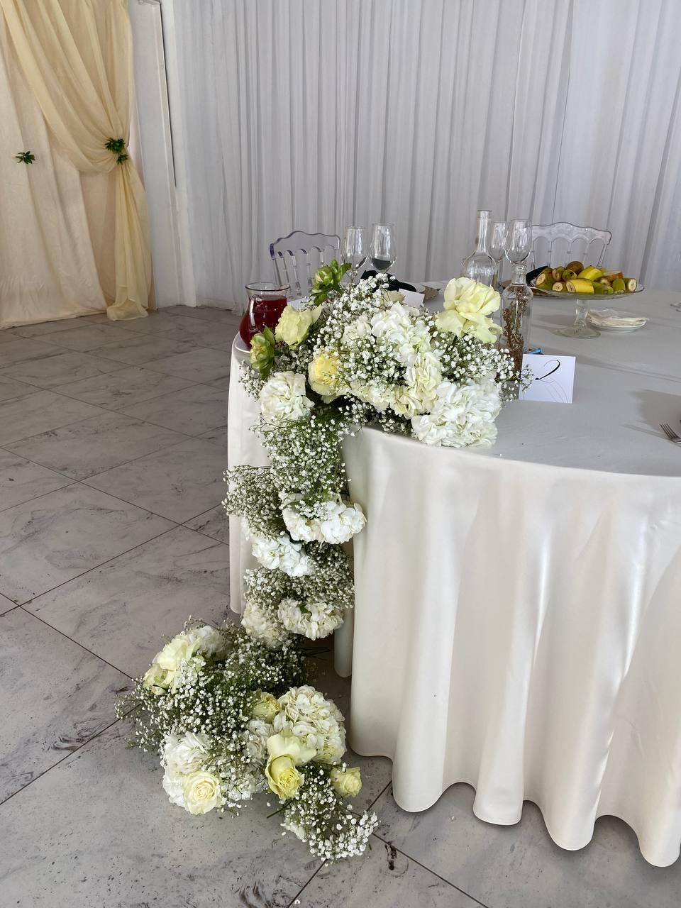 Студия флористики и декора "Свадебная Лошадь"-poster-3