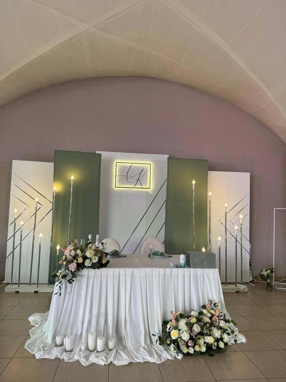 Студия флористики и декора "Свадебная Лошадь"-poster-2