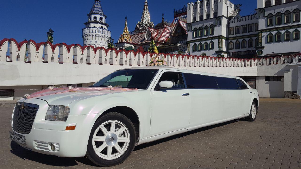 CHRYSLER 300C в элегантном стиле Rolls-Royce