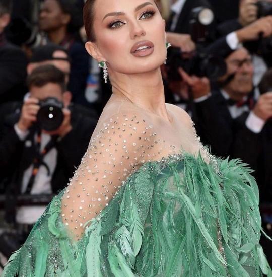 Виктория Боня