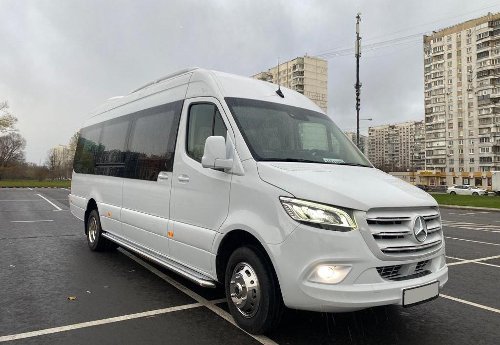 MERCEDES SPRINTER 907 VIP