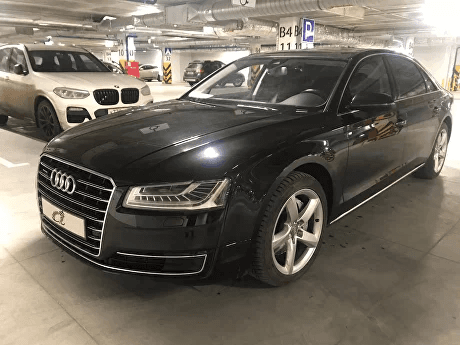 AUDI A8 LONG