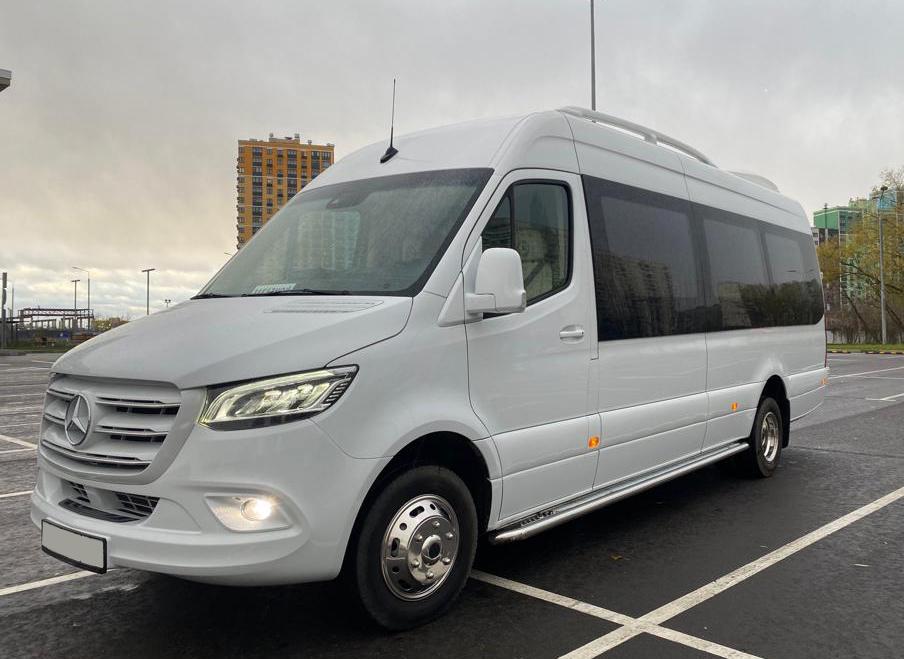 MERCEDES SPRINTER 907 VIP