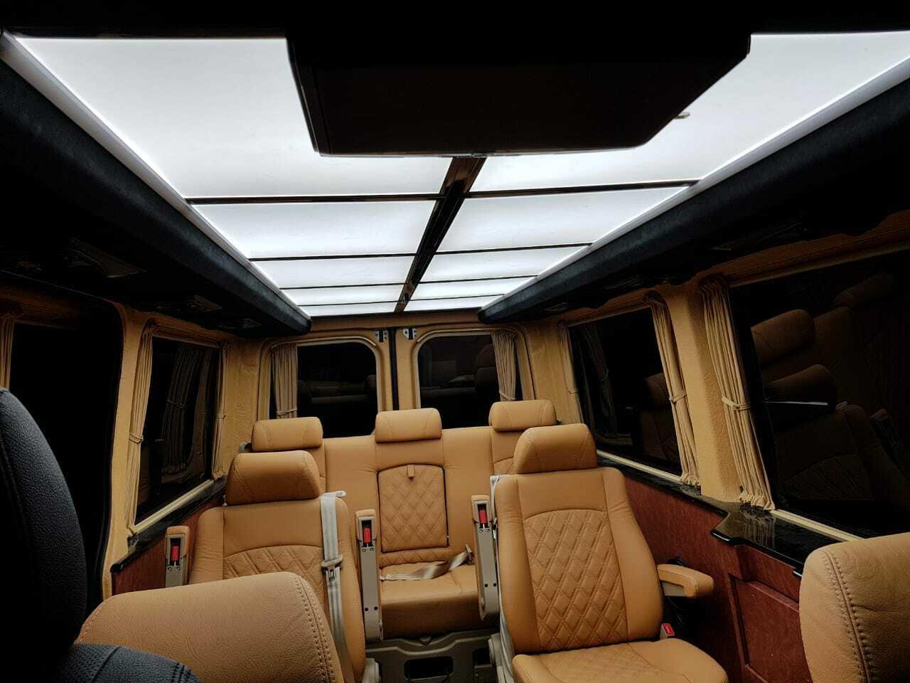 MERCEDES SPRINTER 8 МЕСТ LUX