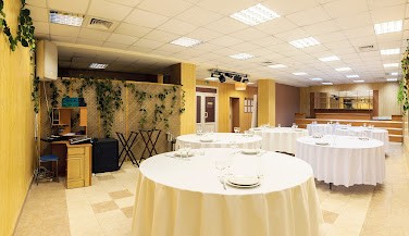 94ebeed7ebe6d1925b59a99ae3ea2787.jpg